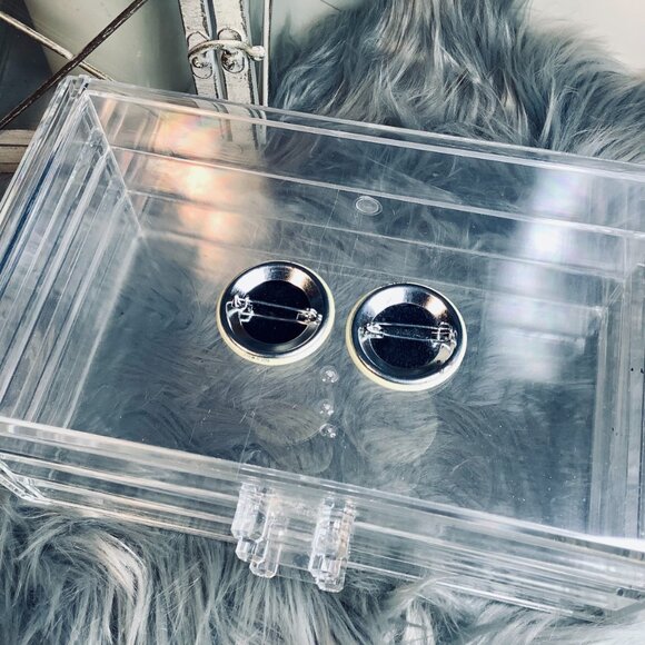 Vintage Hard Rock Cafe Pin - Set of 2 - Picture 2 of 2